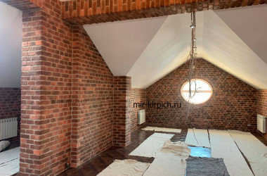Чердак в стиле Loft с декоративным кирпич Охта