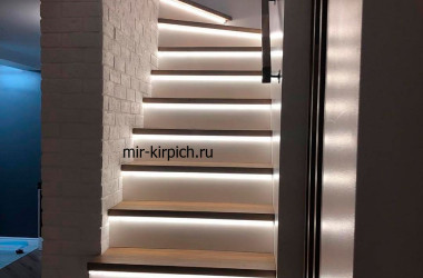 Декоративная плитка Кельн Брик 320-00 в отделке квартиры
