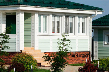 Частичная отделка дома декоративным камнем Кросс Фелл 100-40